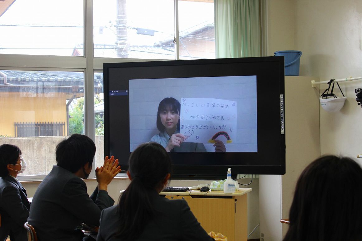 「三年生を送る会」を実施しました。