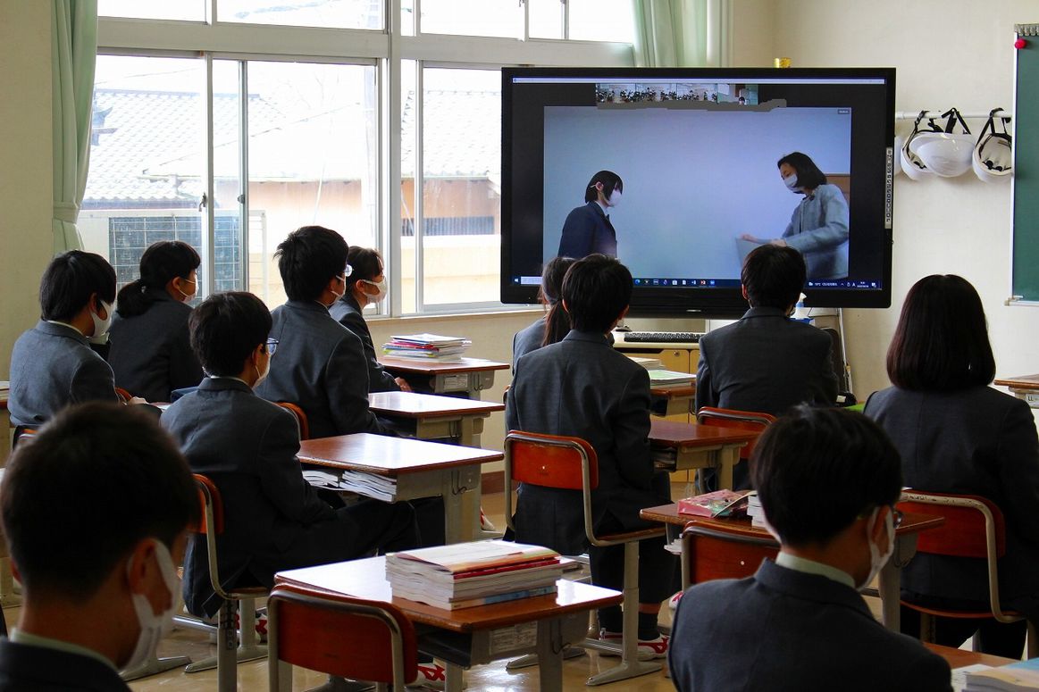 「令和4年度1学期始業式」を実施しました。