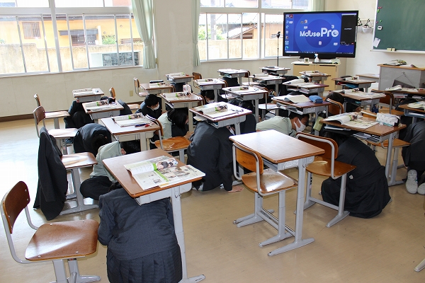 避難訓練を実施しました。