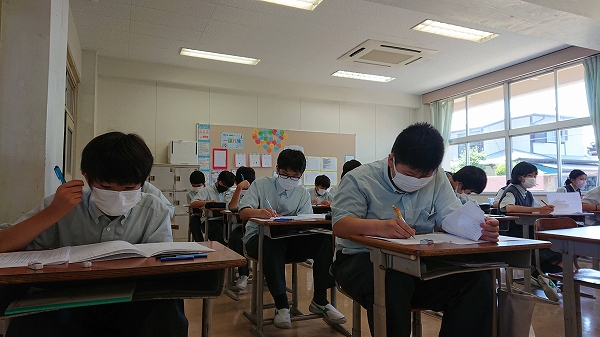 【学校生活】今日から文月、1学期も最終月となりました。