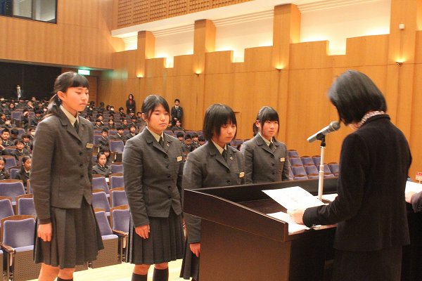 ２学期　終業式を行いました