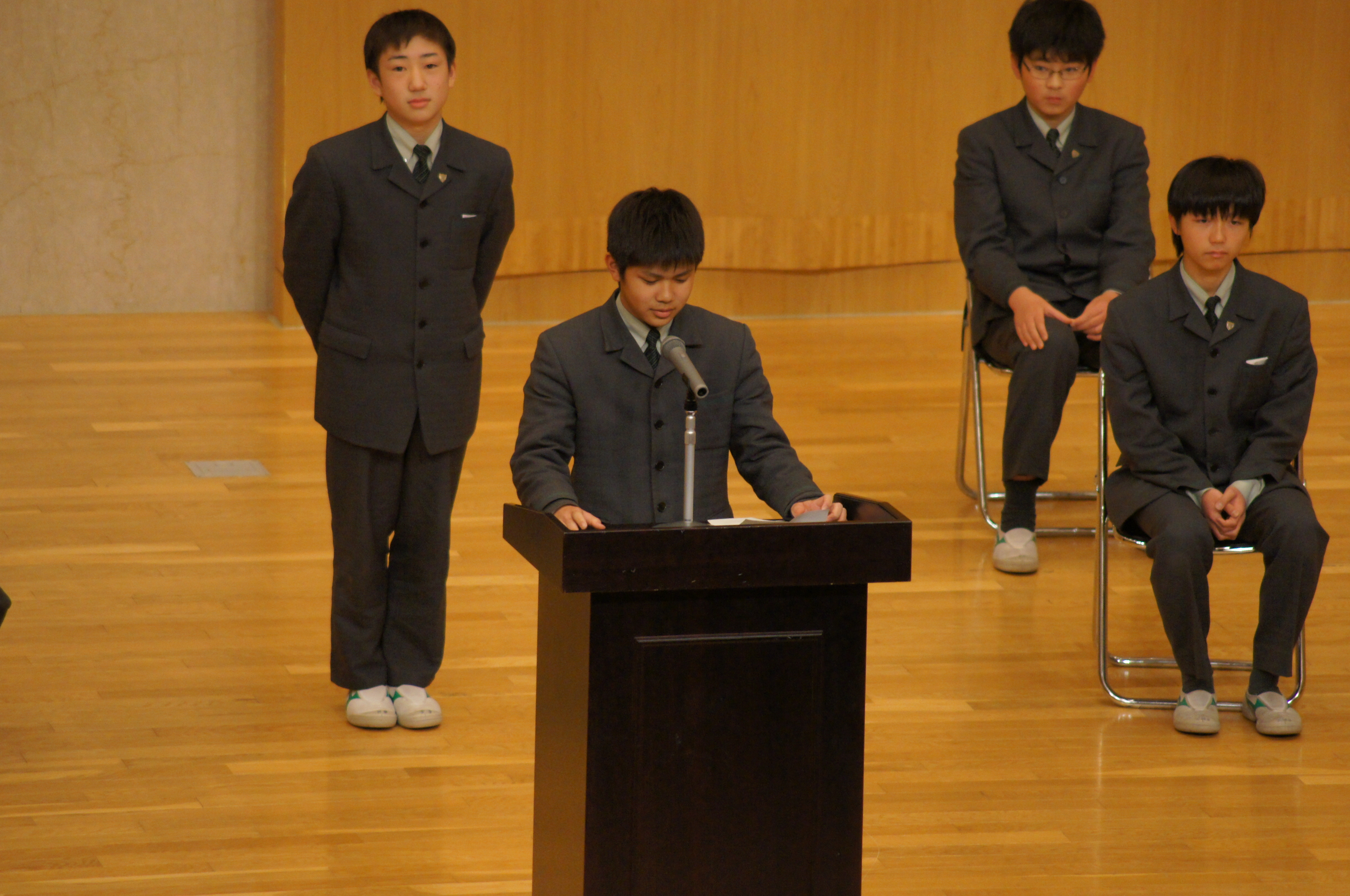 生徒会役員選挙が行われました。