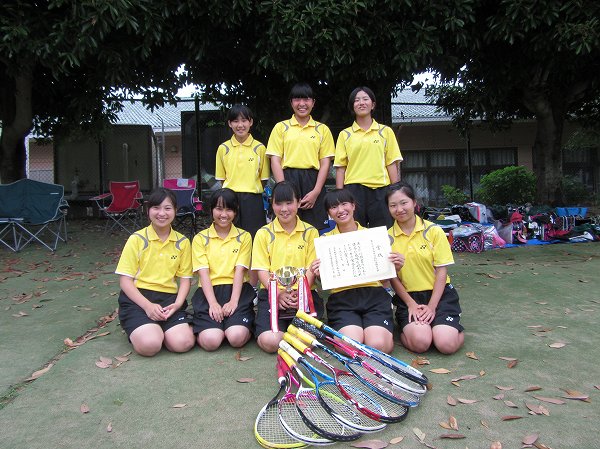 水戸市総合体育大会女子テニス部優勝！
