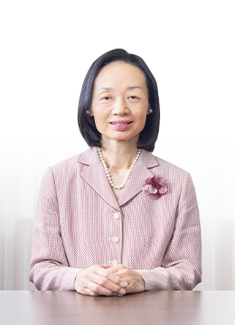 水戸英宏中学校 校長 田中 久美子